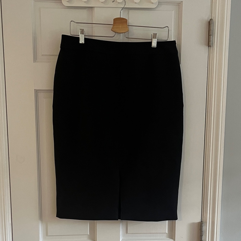 White House Black Market Classic Black Pencil Skirt